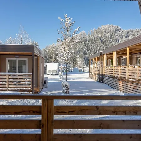 Europarcs & Mobilehomes De Luxe *