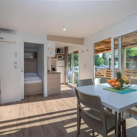 Europarcs & Mobilehomes De Luxe * Оберфеллах