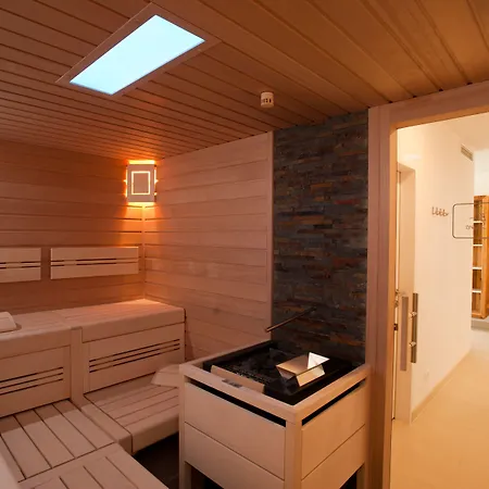 Europarcs & Mobilehomes De Luxe *