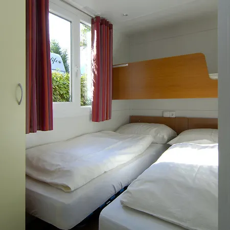 Europarcs & Mobilehomes De Luxe شقة