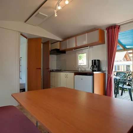 Europarcs & Mobilehomes De Luxe *