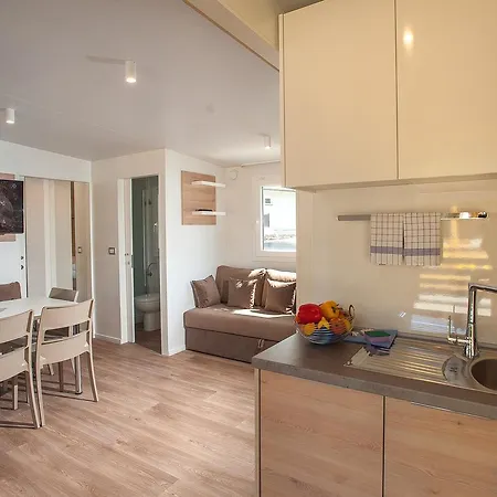 Апартаменты Europarcs & Mobilehomes De Luxe *